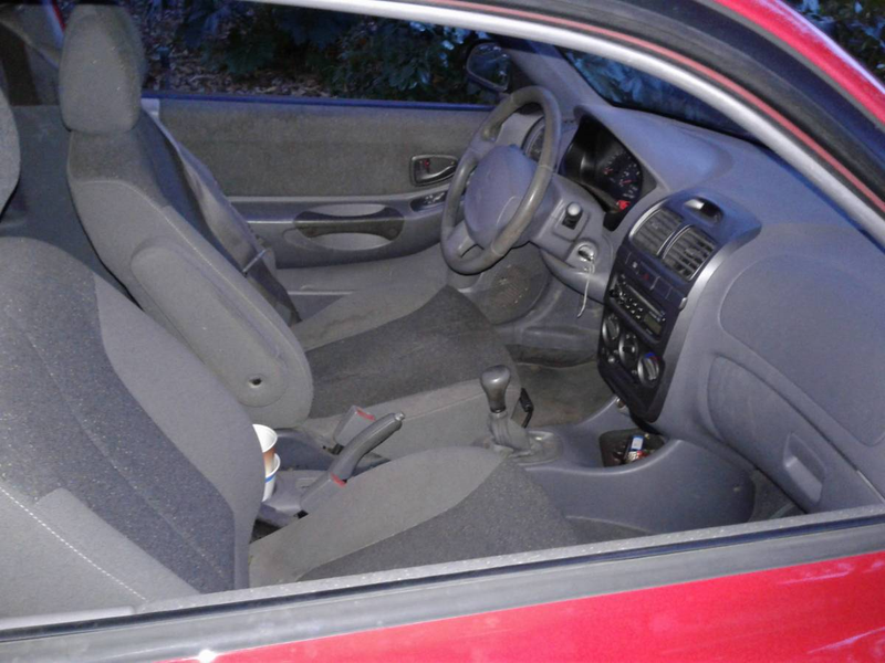 Illustration for article titled At $3,300, Could This 2000 Hyundai Accent Pick Up Be The Cute Ute Of Your Dreams?